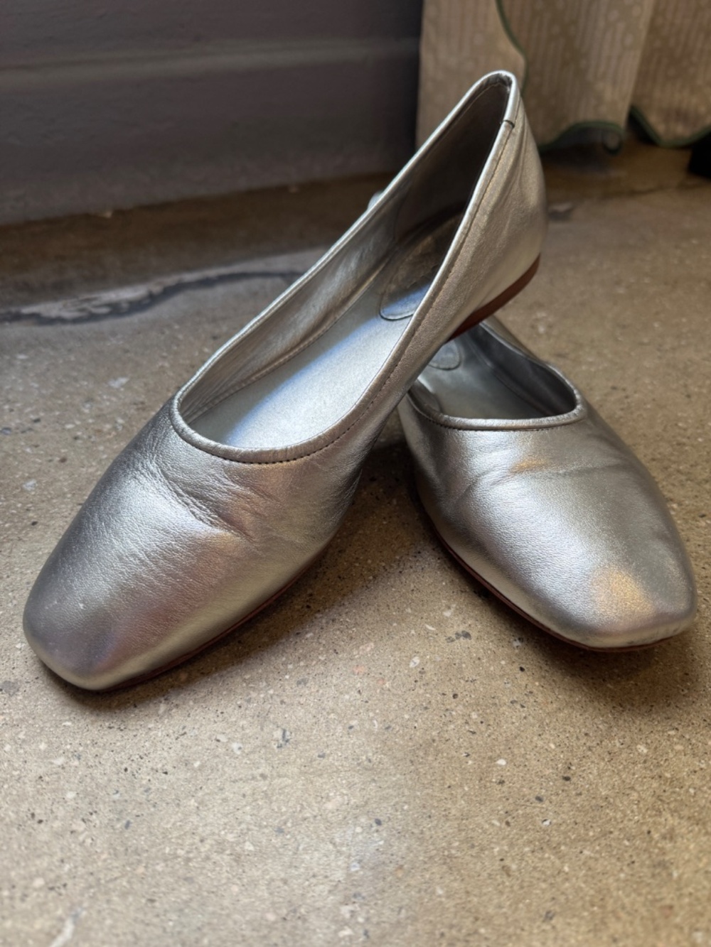 SCHUTZ silver ballet flats women's size 9 - Picture 4 of 5